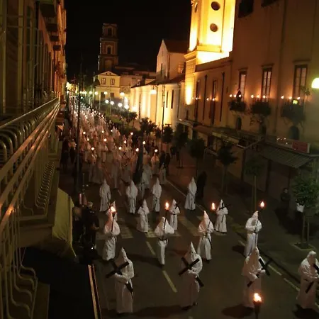 Francesco Lejlighed Sorrento